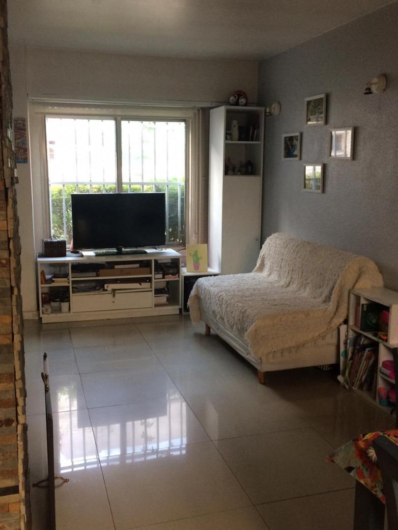 Alfredo Palacios 100, Piso PB