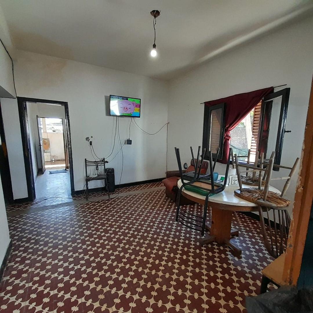 Simón Bolívar 2400