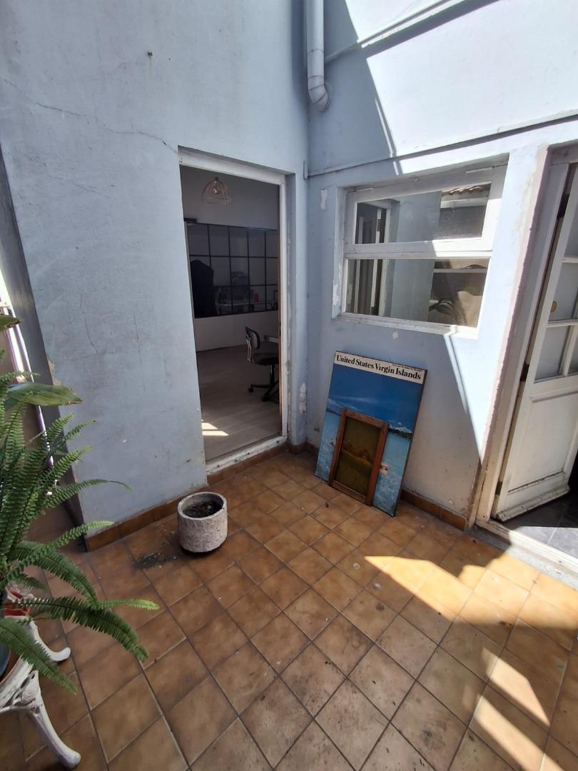 Depto Tipo Casa 4 ambientes con 3 baños