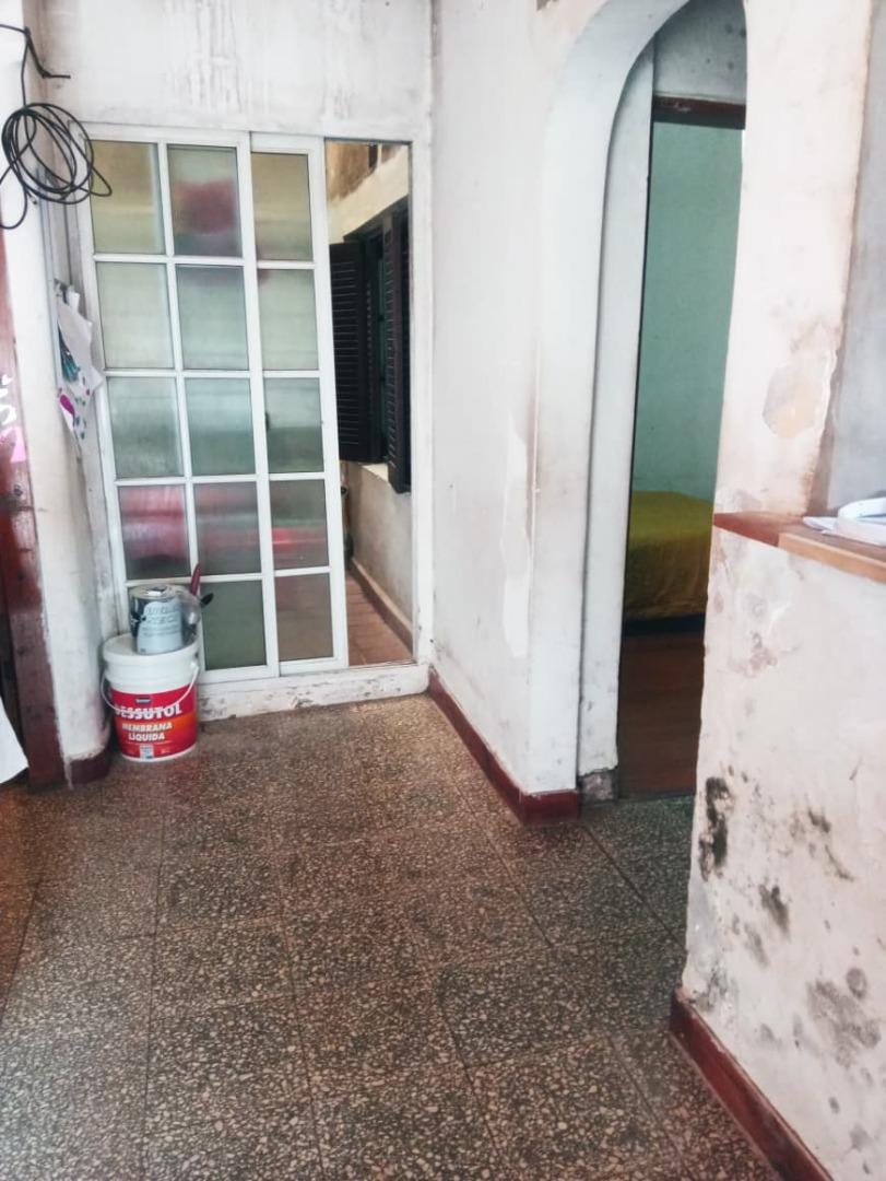 BAJAMOS EL VALOR.! Depto tipo casa en Excelente ubicación.