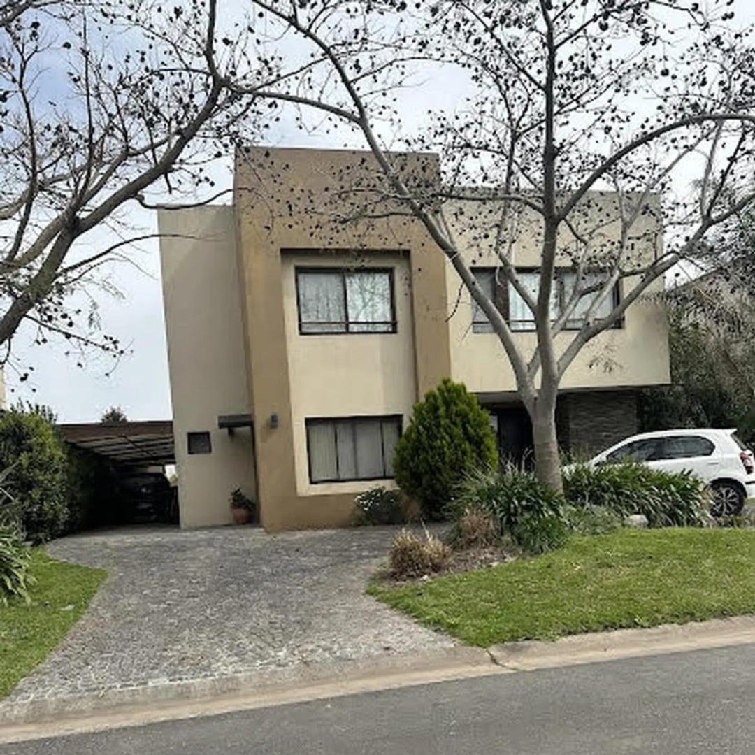 Venta casa 5 ambientes Los Lagos Nordelta