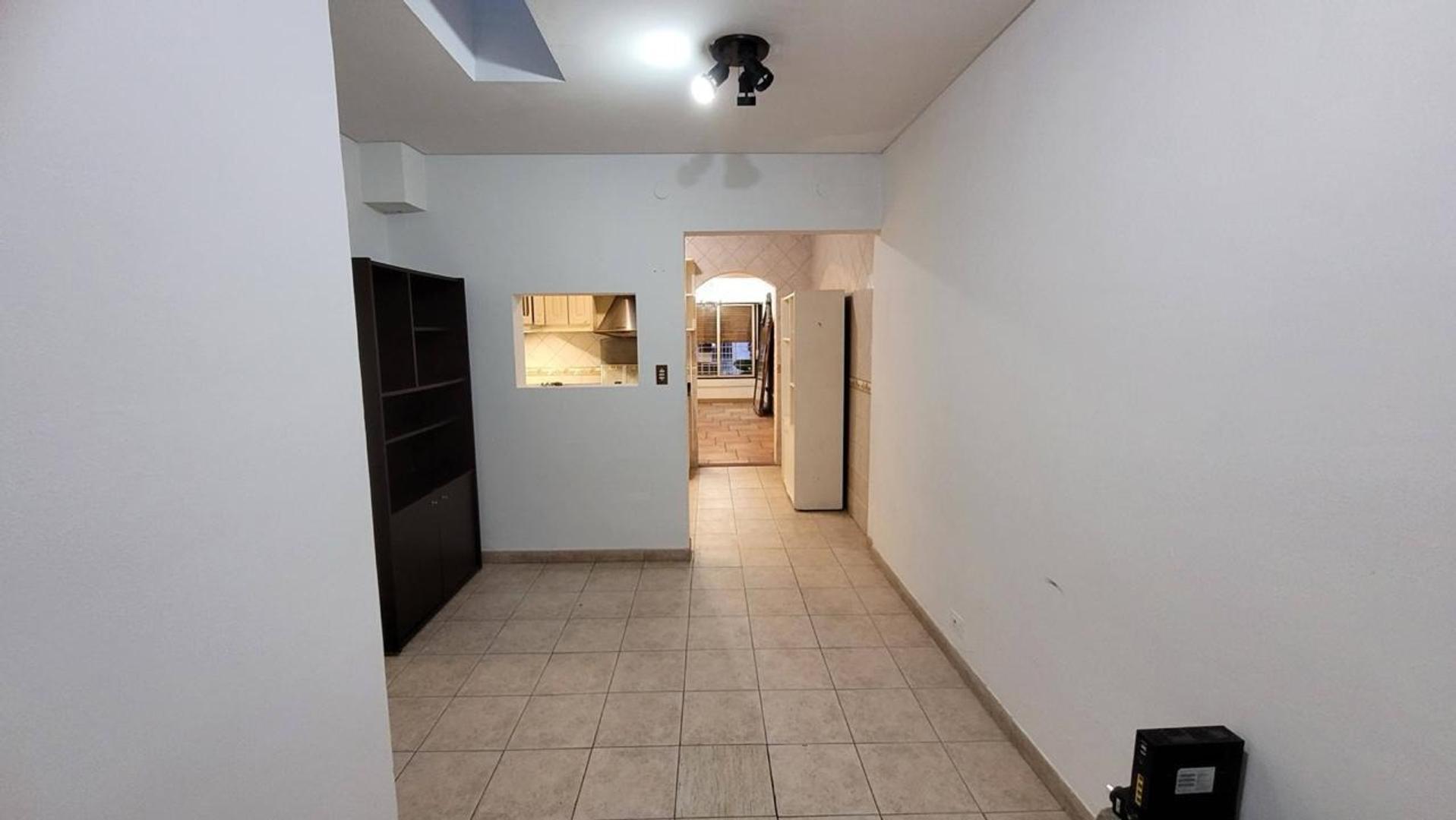 Depto Tipo Casa en Venta en Ituzaingo Norte, USD 110.000