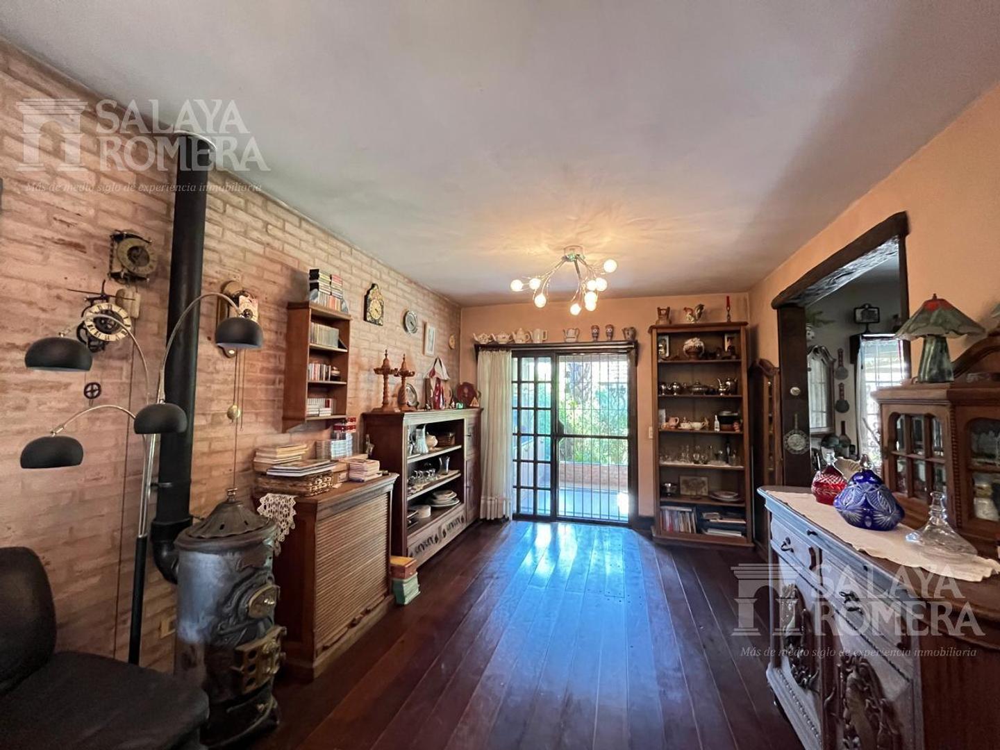 Casa en Venta en Olivos Maipu/Uzal, USD 330.000