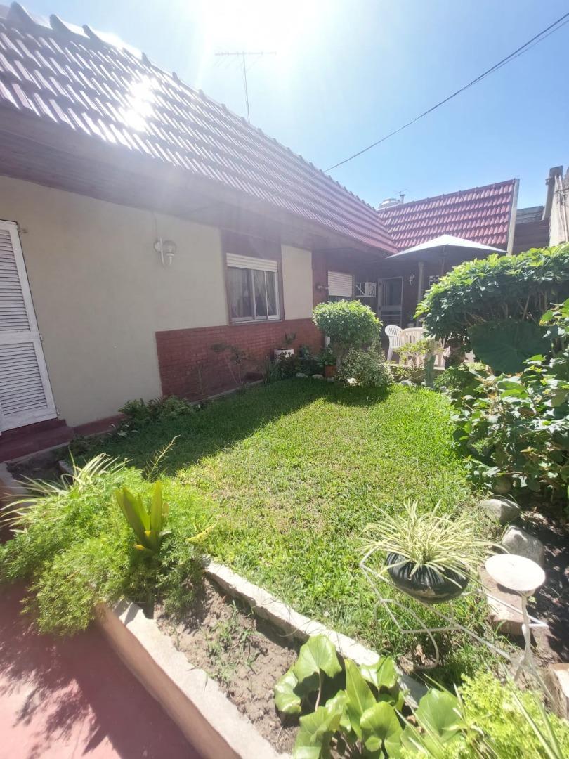 Depto Tipo Casa en Venta de 4 ambientes