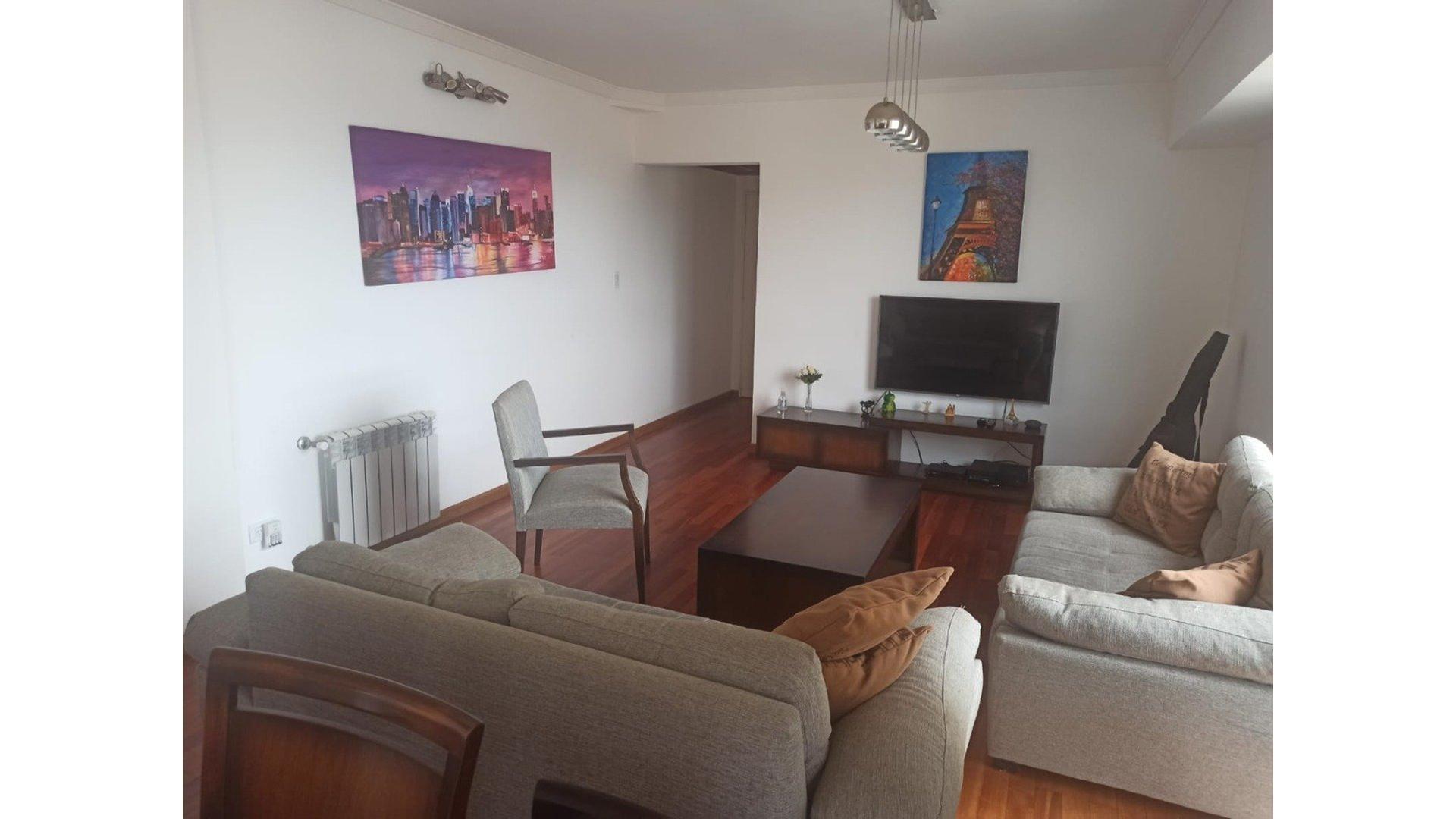 Departamento De 4 Amb Al Frente