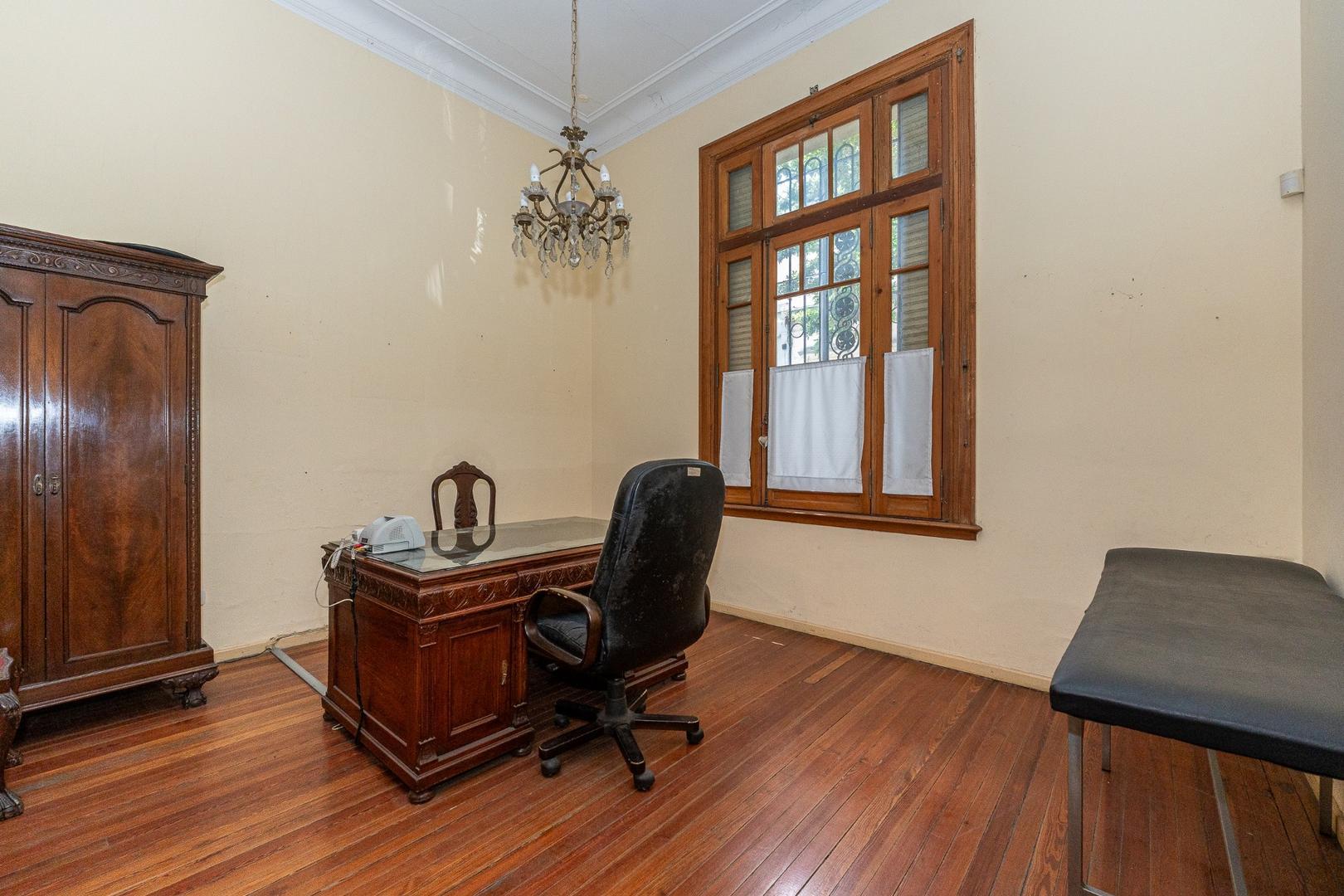 Depto Tipo Casa en Venta de 5 dormitorios