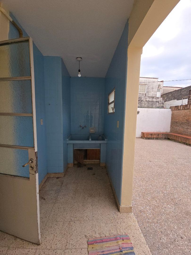 MARIANO COMAS 3300 - GRAN PROPIEDAD EN VENTA- SANTA FE