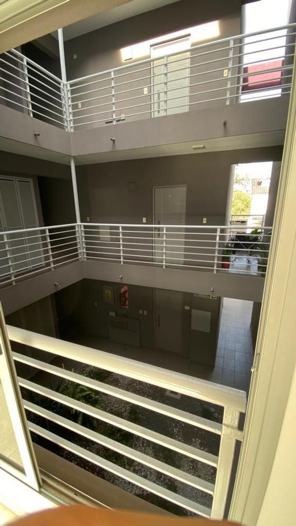 Departamento en Venta  2 ambientes Moron sur