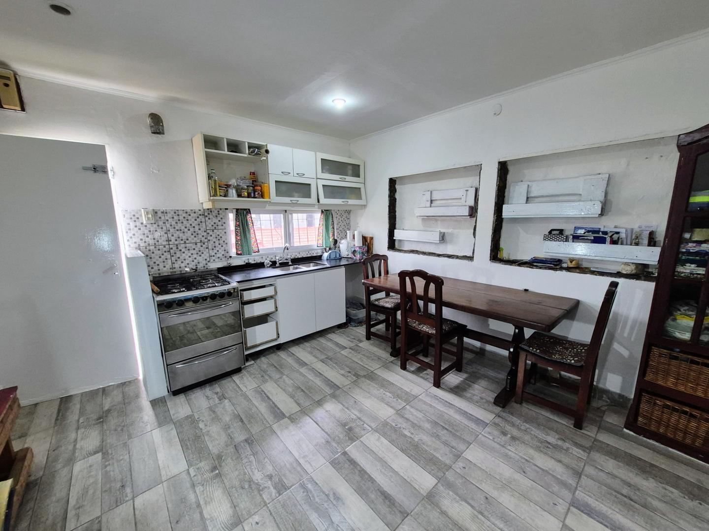 Depto Tipo Casa en Venta de 4 ambientes