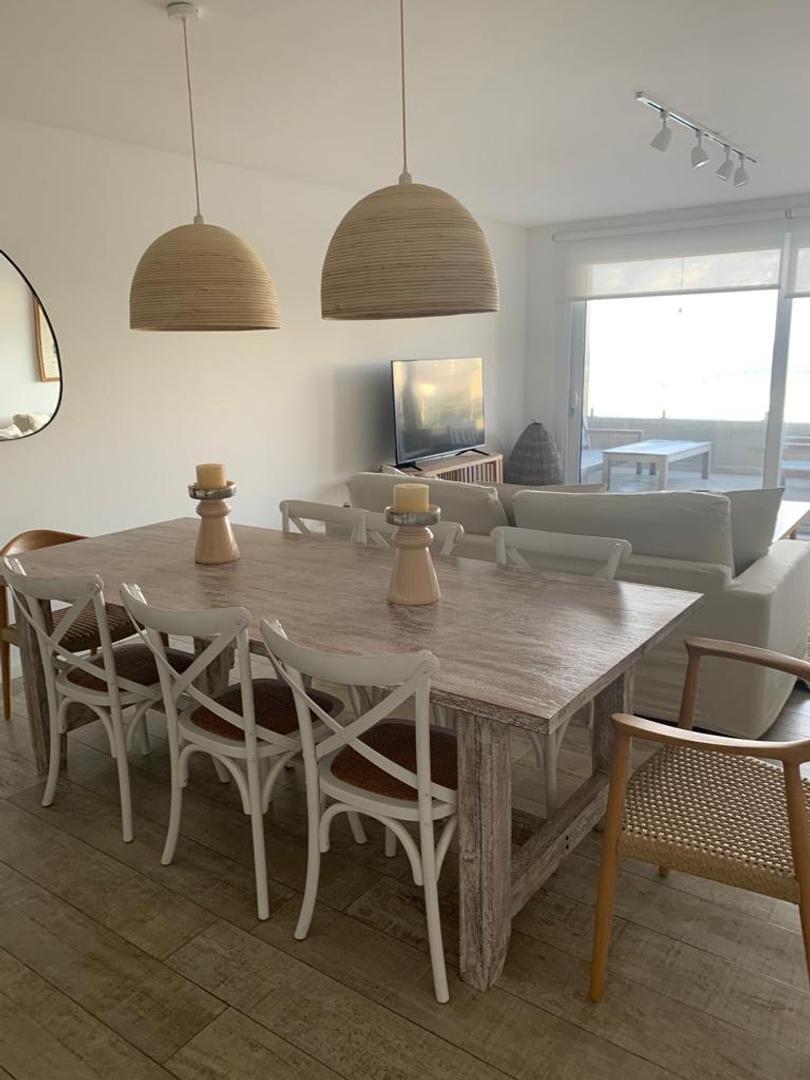 Departamento 4 ambientes con 3 baños