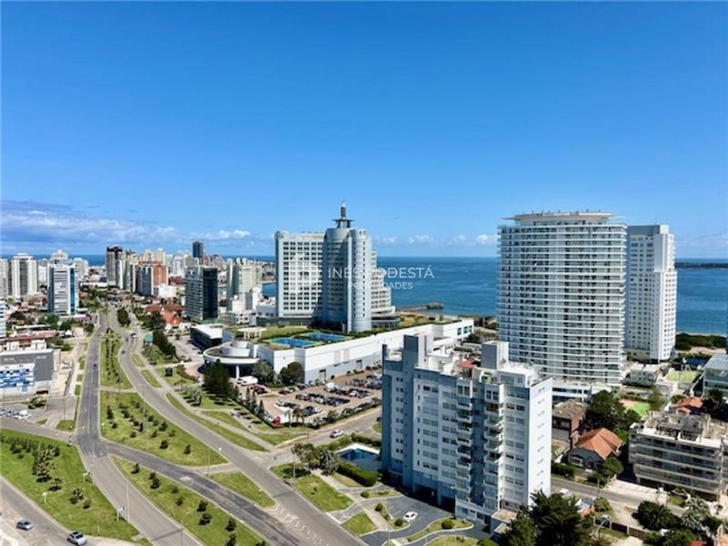 DEPARTAMENTO 3 AMBIENTES - MANSA, PUNTA DEL ESTE