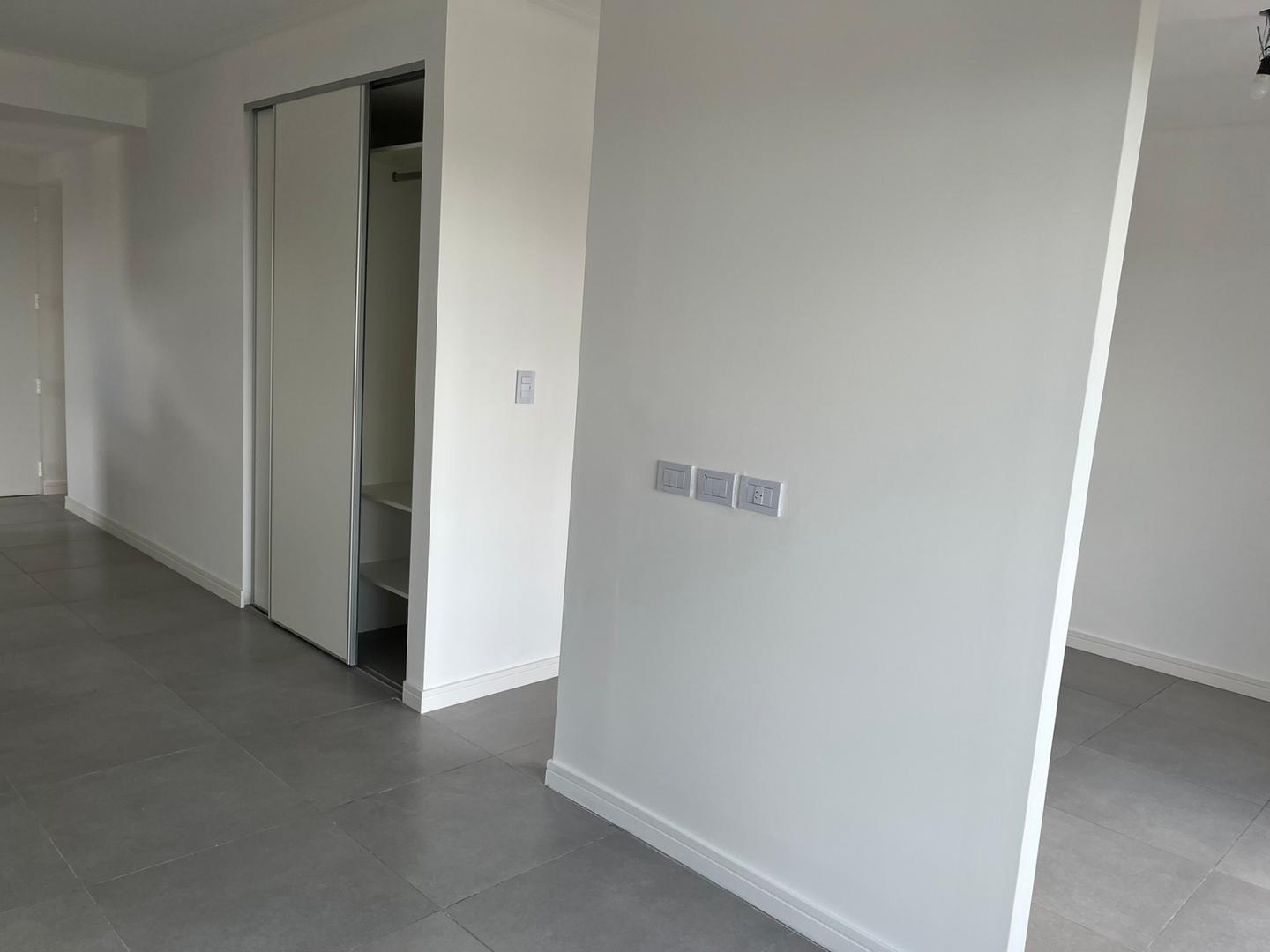 Departamento en Alquiler en Lomas de Zamora, $ 650.000