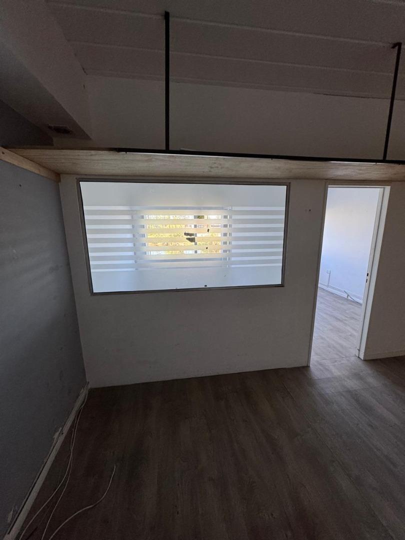 Oficina en Alquiler en Benavidez, $ 760.000