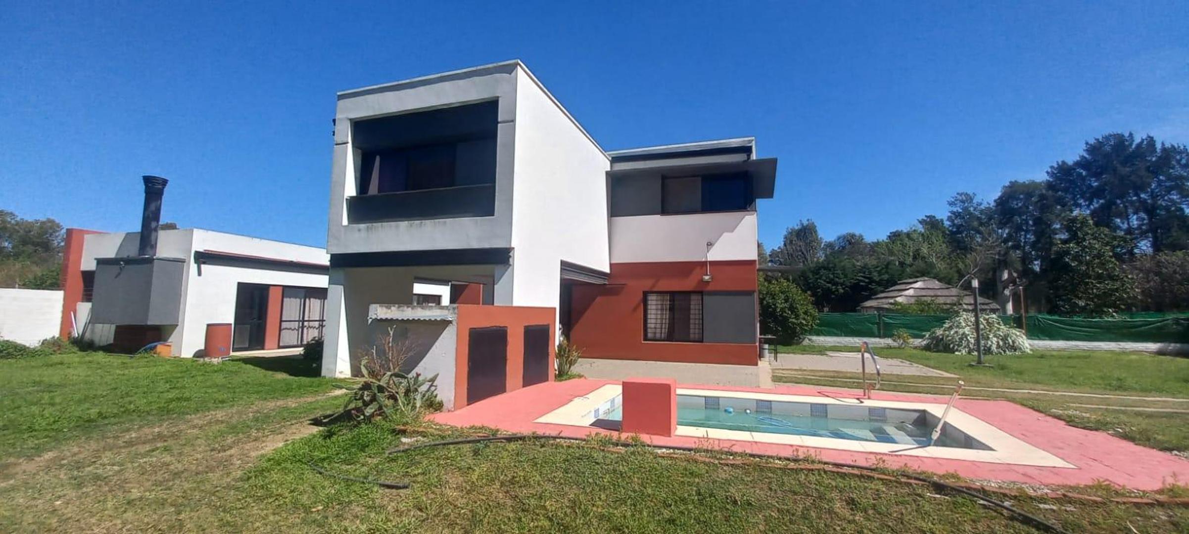 Moderna casa en Colastiné