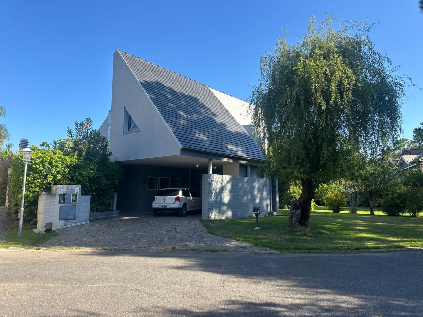 Venta de Casa en Boat Center, Tigre