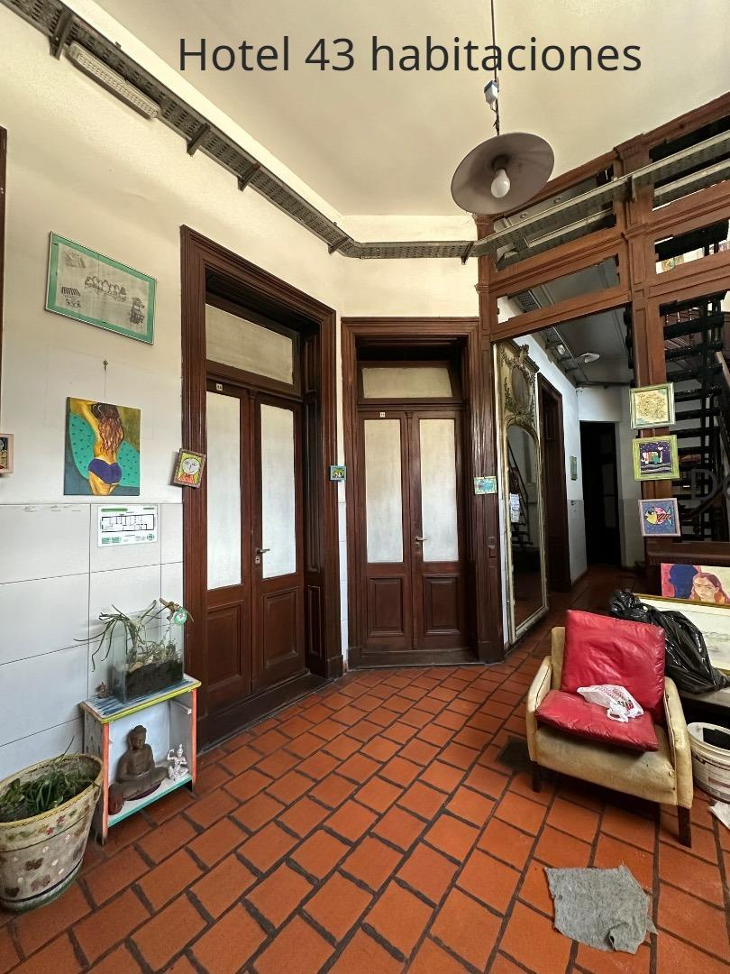 Hotel , 43 Habitaciones, 3 Plantas