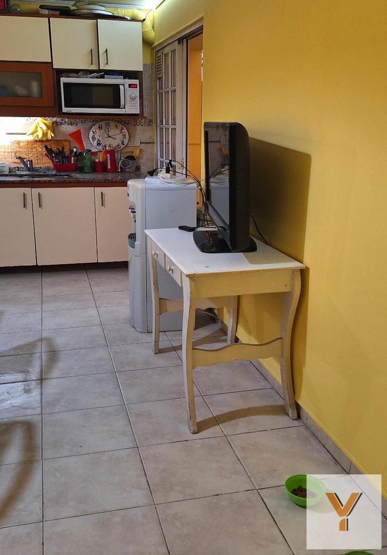 Depto Tipo Casa en Venta en Balvanera, USD 140.000