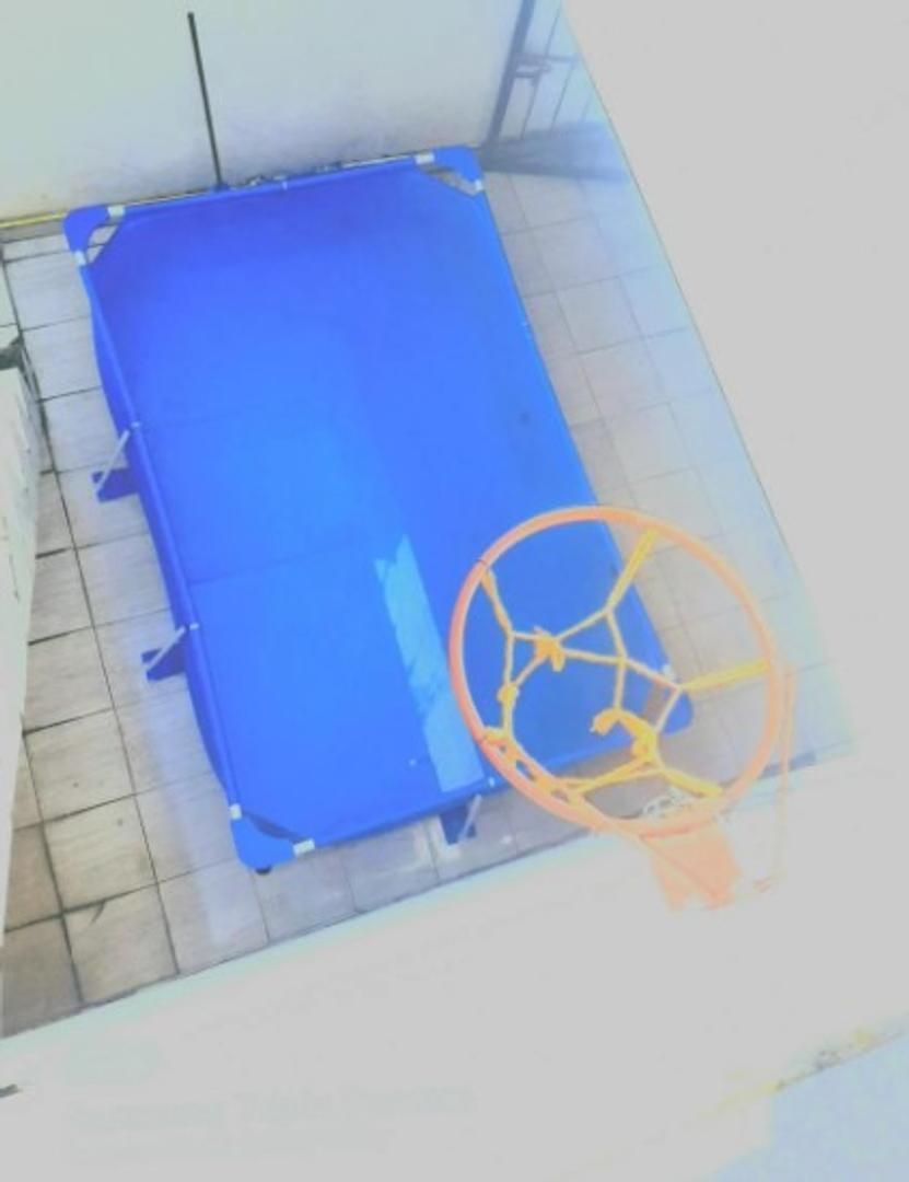 Casa en Alquiler con 2 cocheras