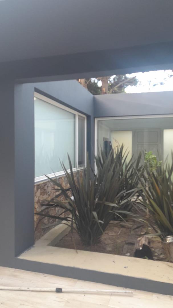 A 3 Cuadras De La Playa Costa Esmeralda