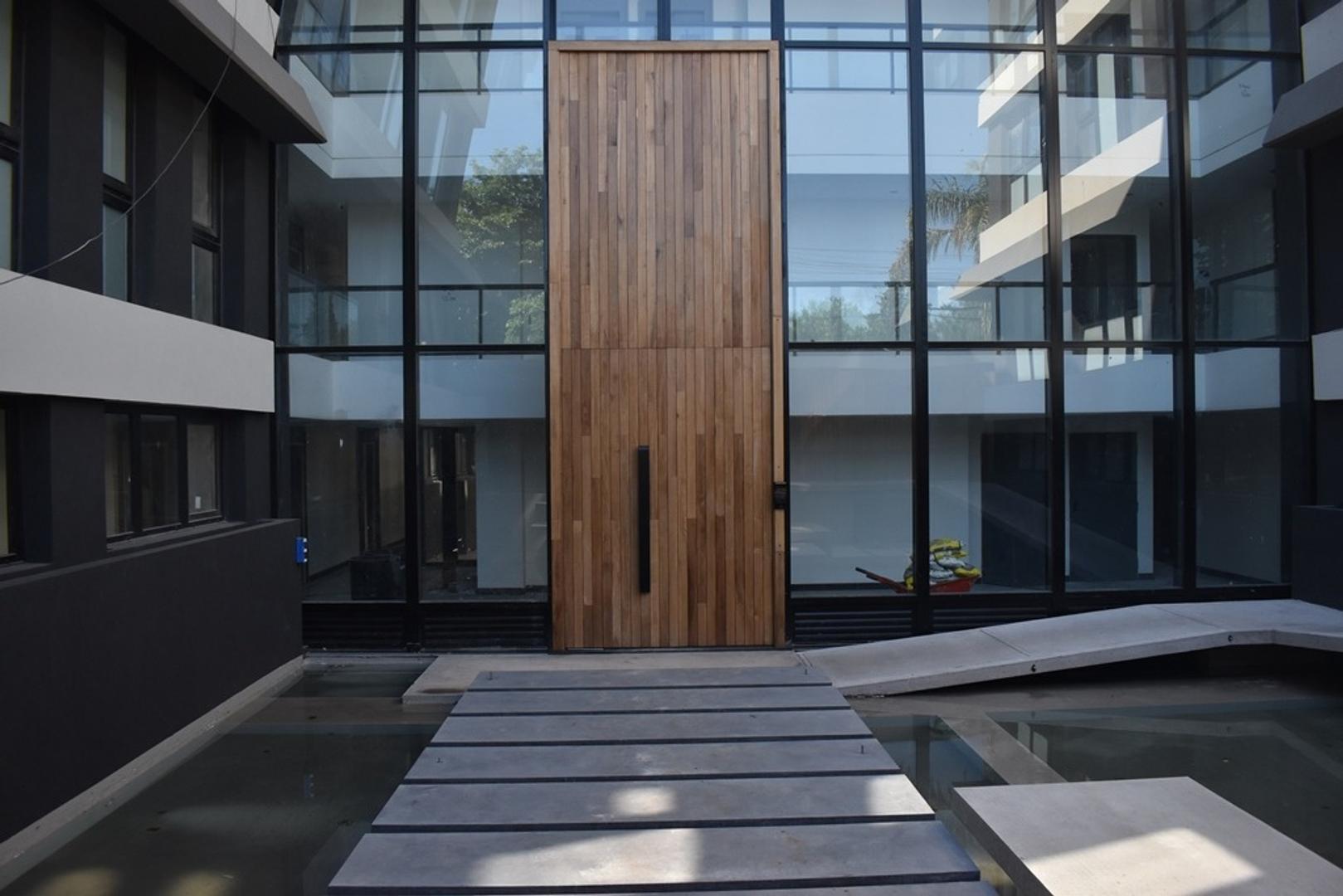 Departamento en Alquiler en Barrio Parque Leloir, USD 750