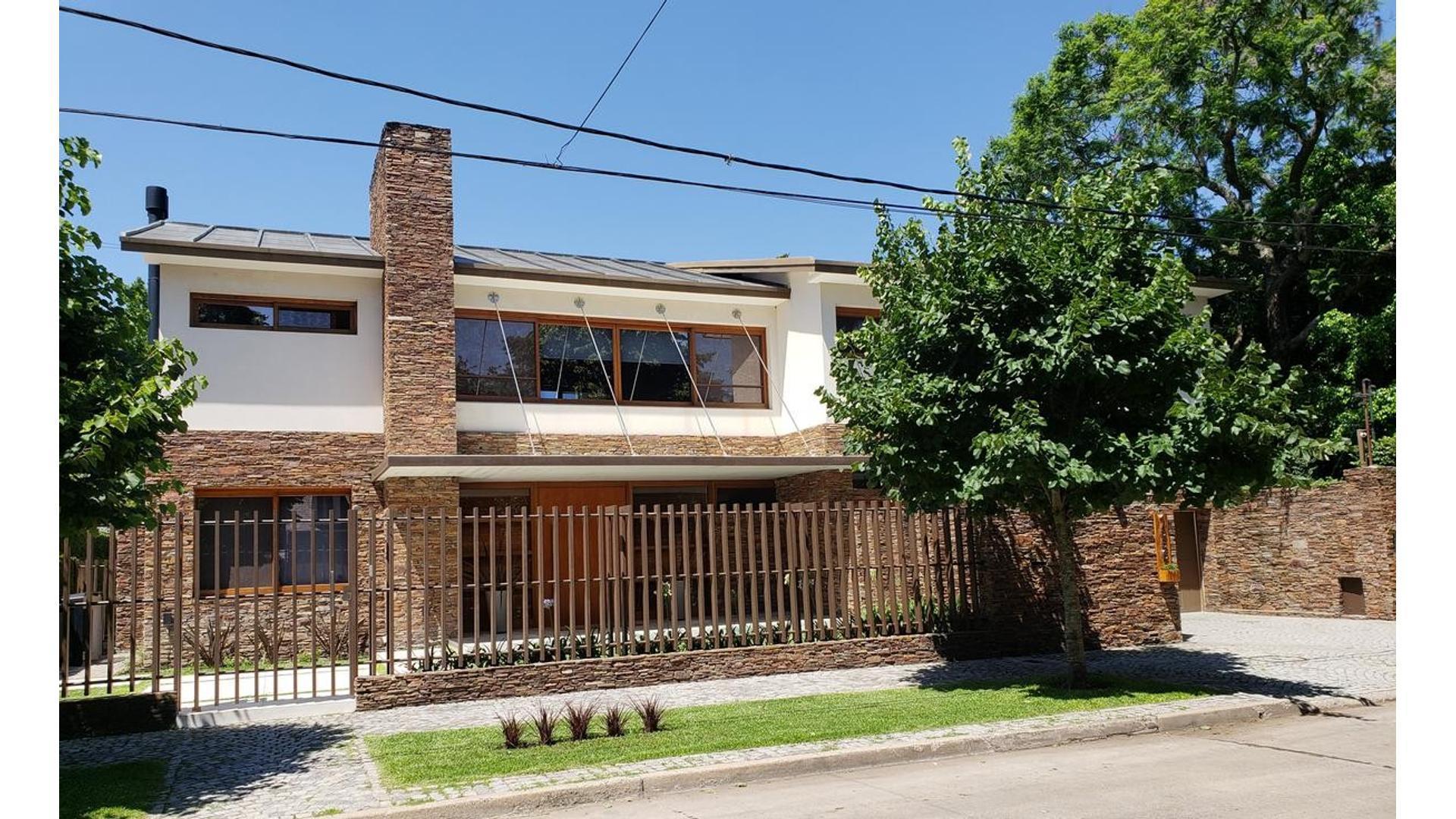 Eduardo Madero Al 1500