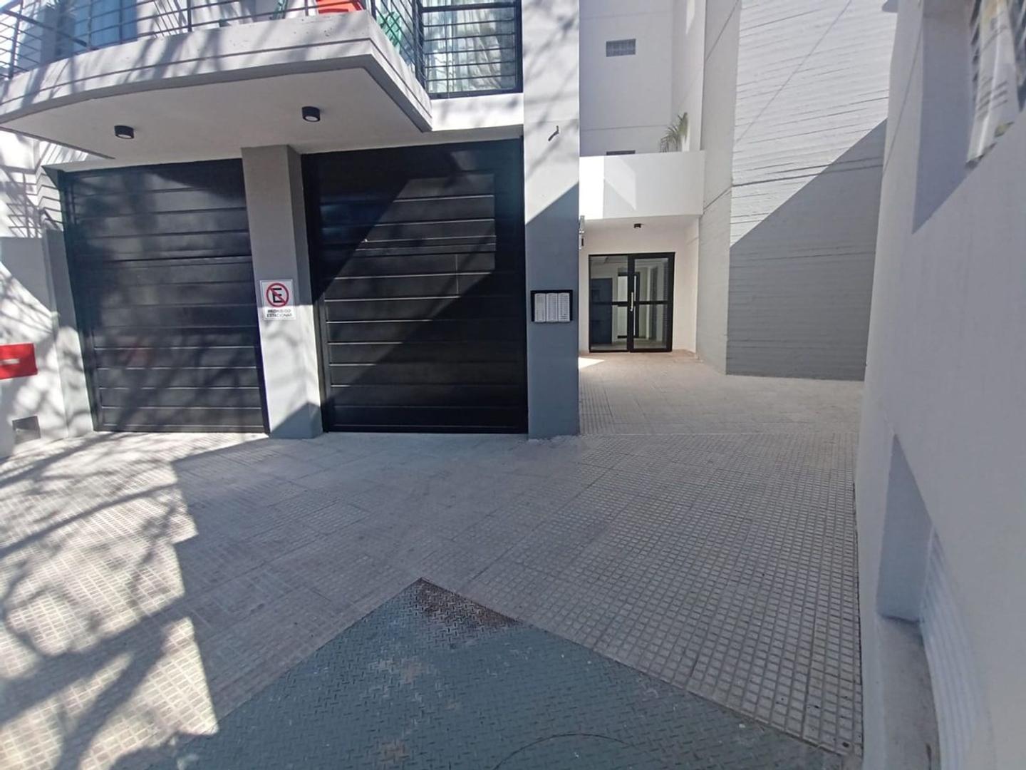 Enzo Bordabehere 2900