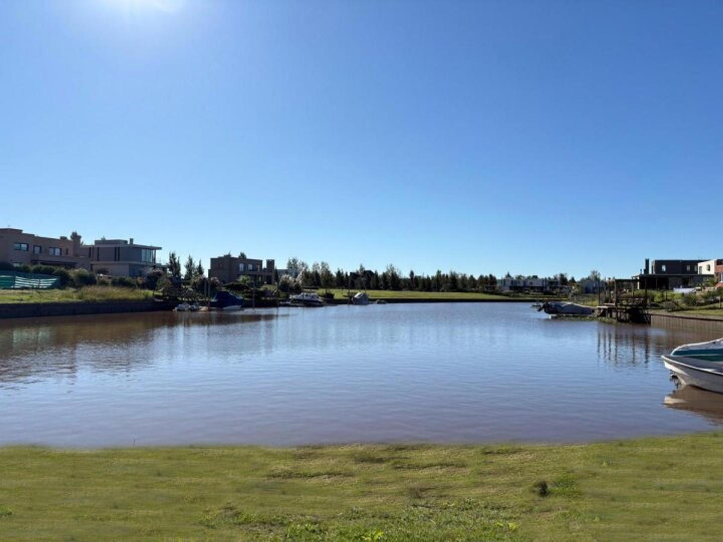 Terreno en Venta en El Naudir, USD 130.000