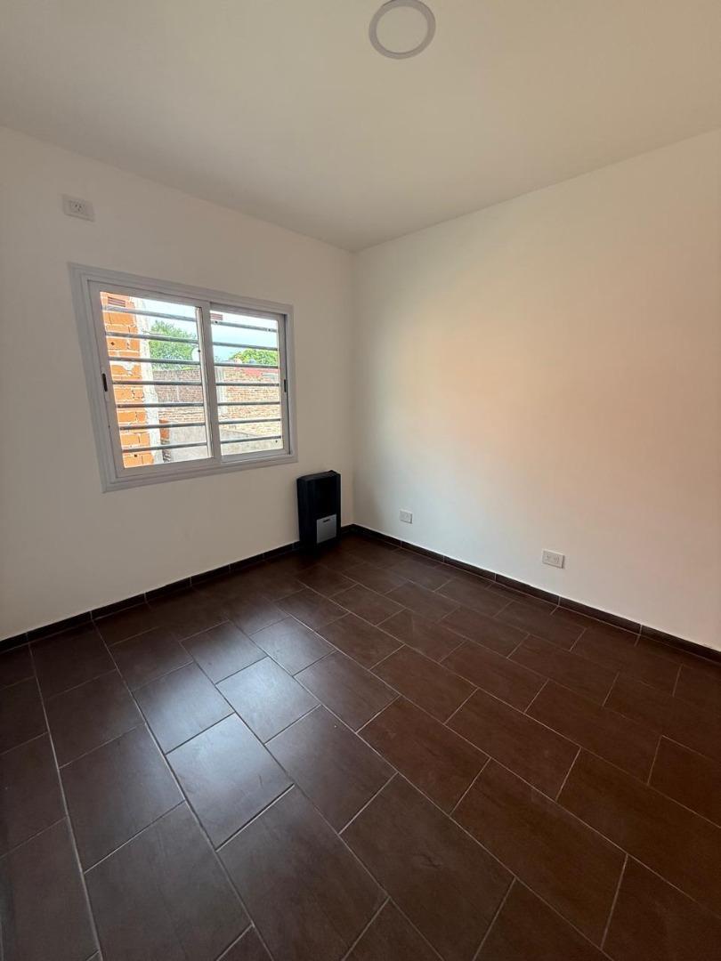 Casa tipo dúplex en Alquiler en Ituzaingó Sur
