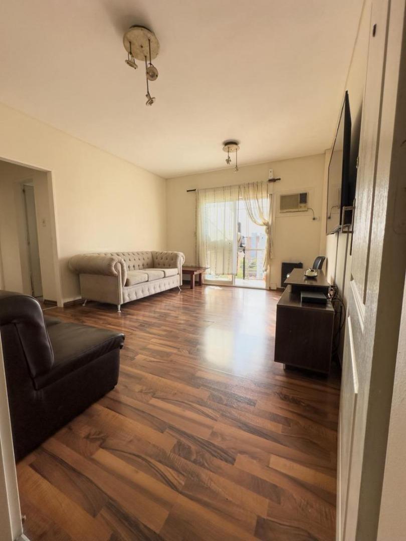 Excelente Semipiso en Avellaneda