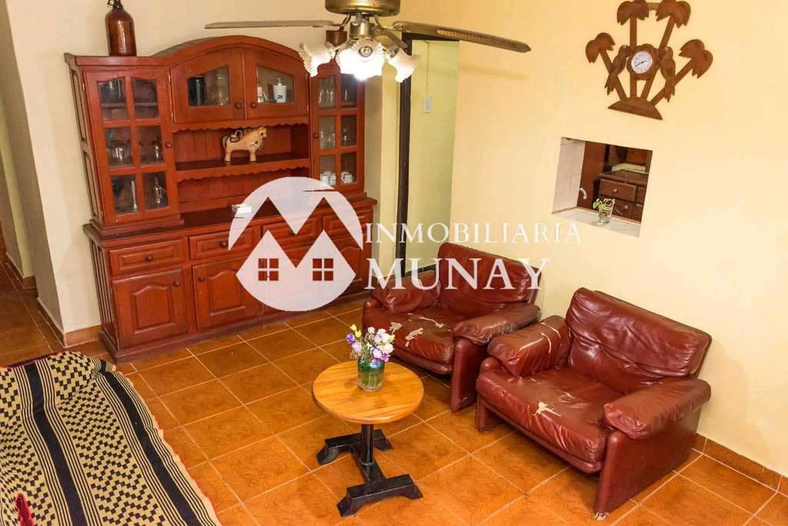 Casa 5 ambientes con 3 baños