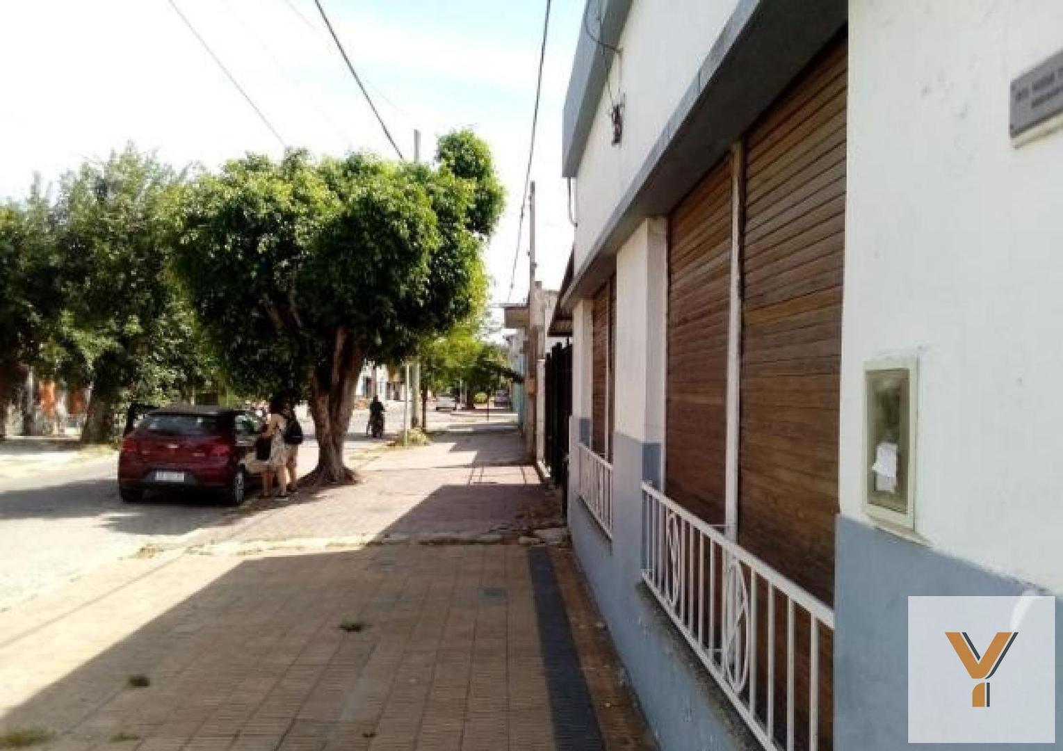 Perseverancia e/ Lisboa y Avenida Montevideo