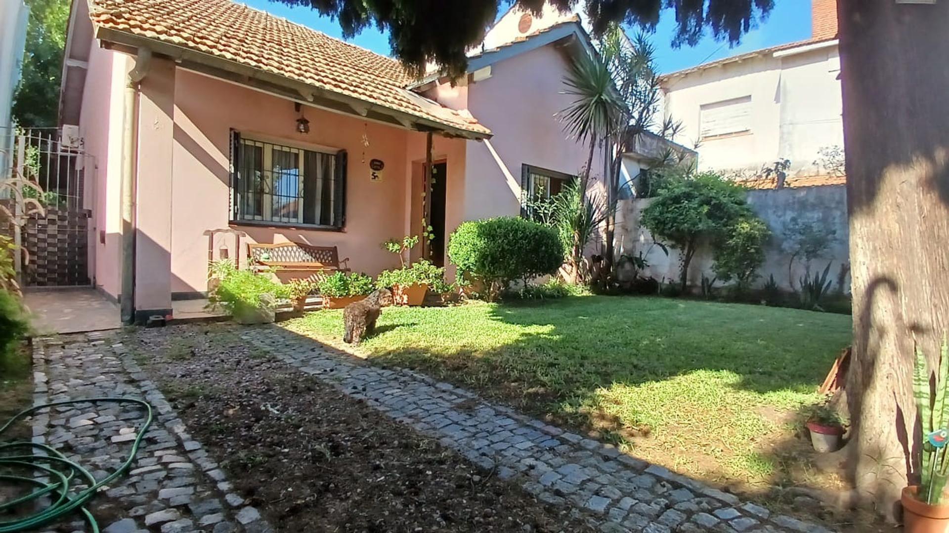 Casa en Venta en Villa Ballester, USD 220.000