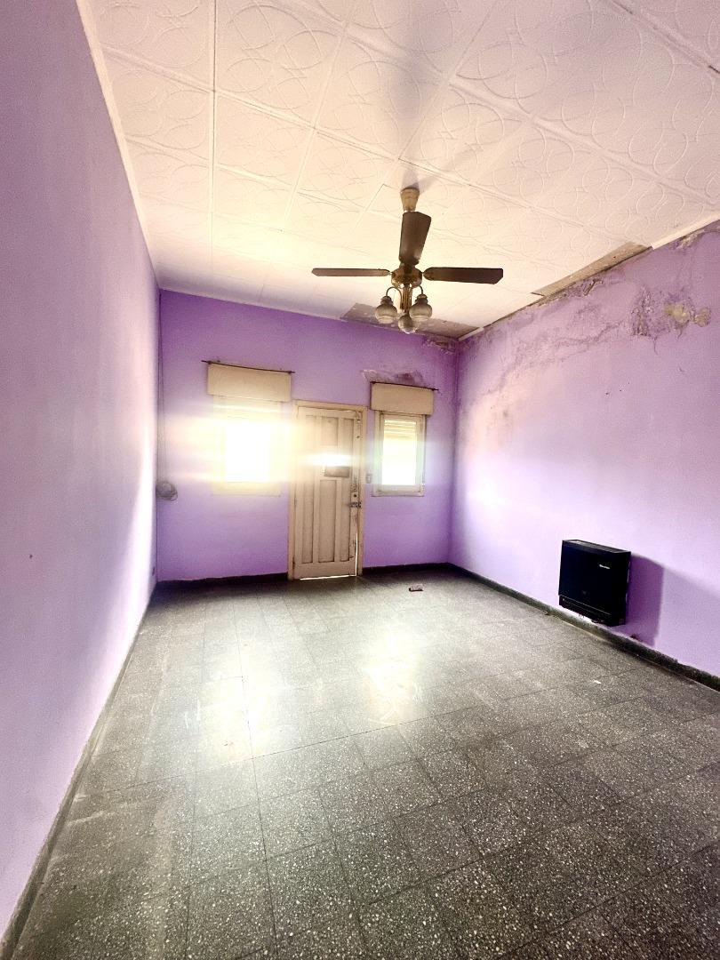 Casa en Venta en Temperley, USD 110.000