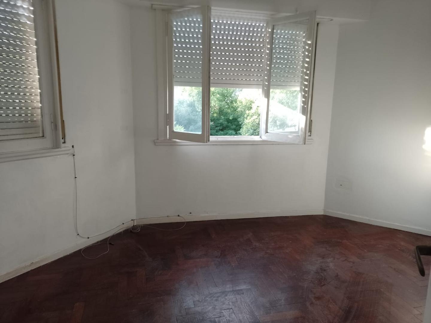 ALQUILER 2 AMB AL FRENTE M/LUMINOSO