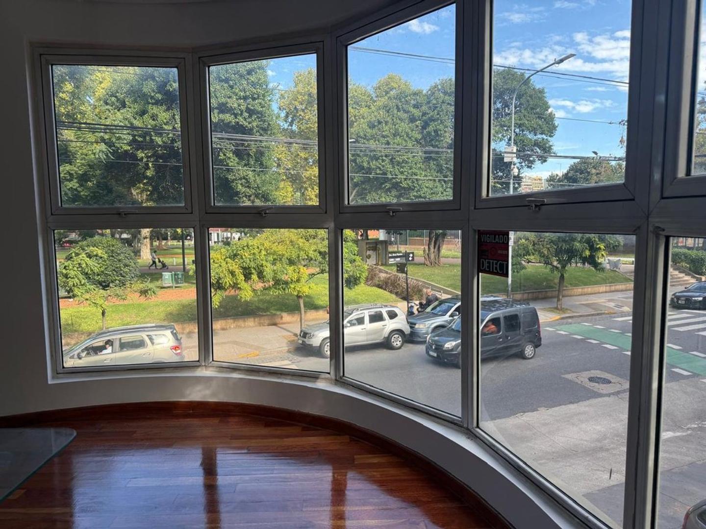 Departamento en Venta en Parque Chacabuco, USD 175.000