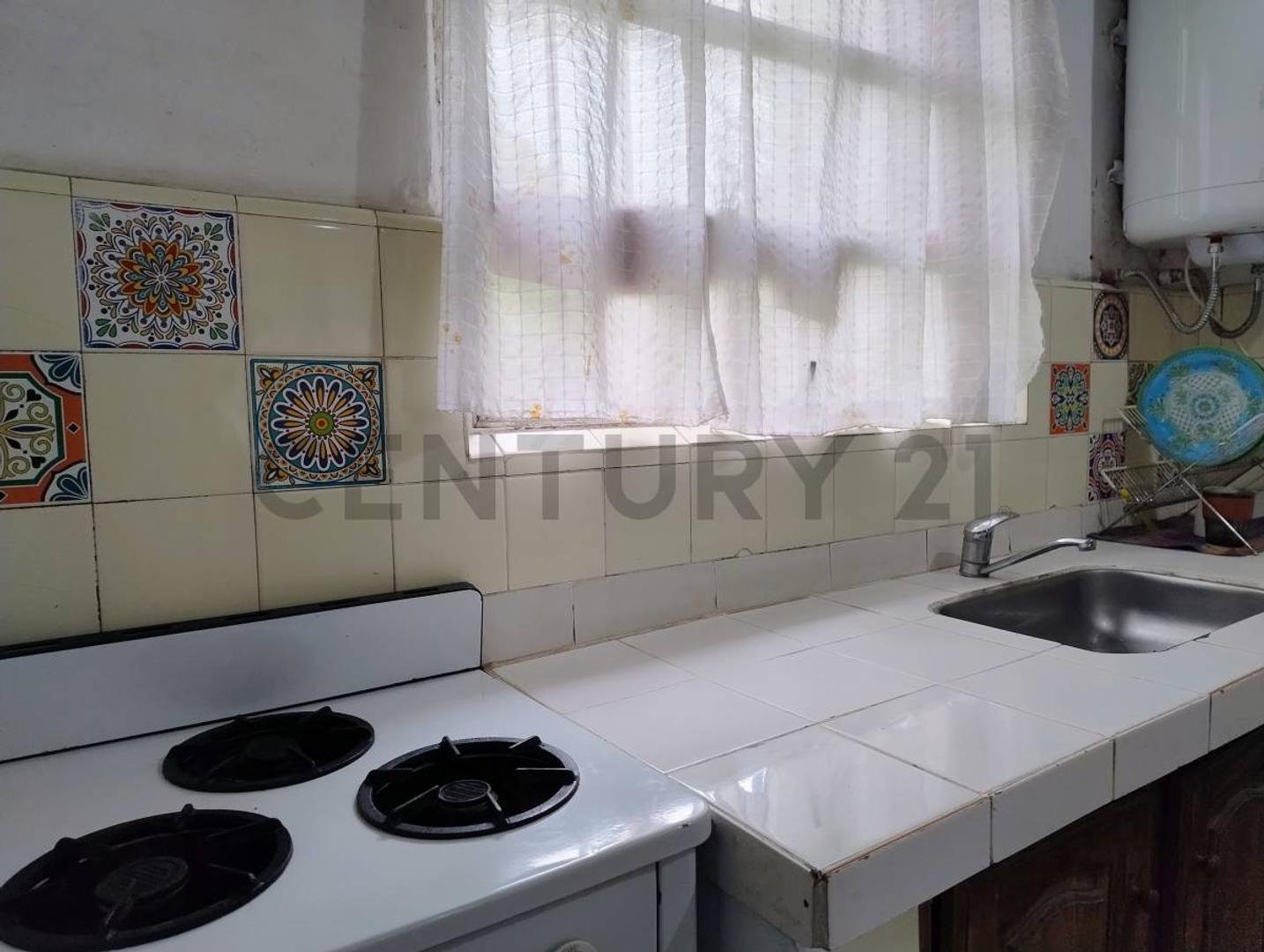 Larrazábal 1800, Piso 0