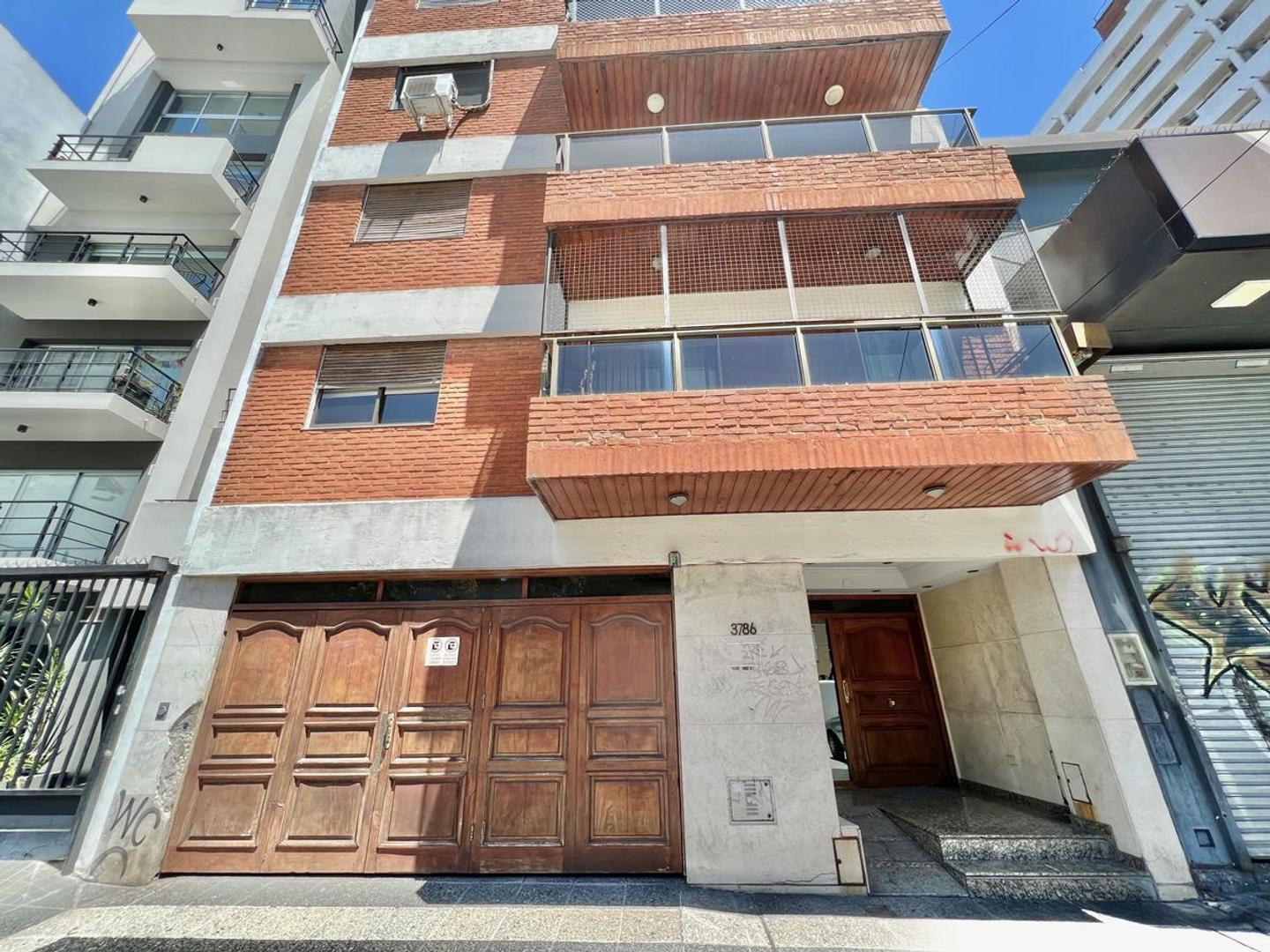 Impecable departamento de dos ambientes al frente a la venta en Olivos, Vicente López.