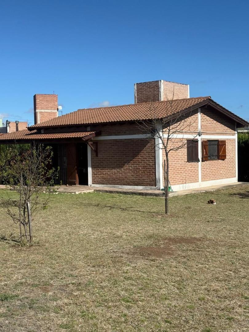 Hermosa casa en Villa Luján