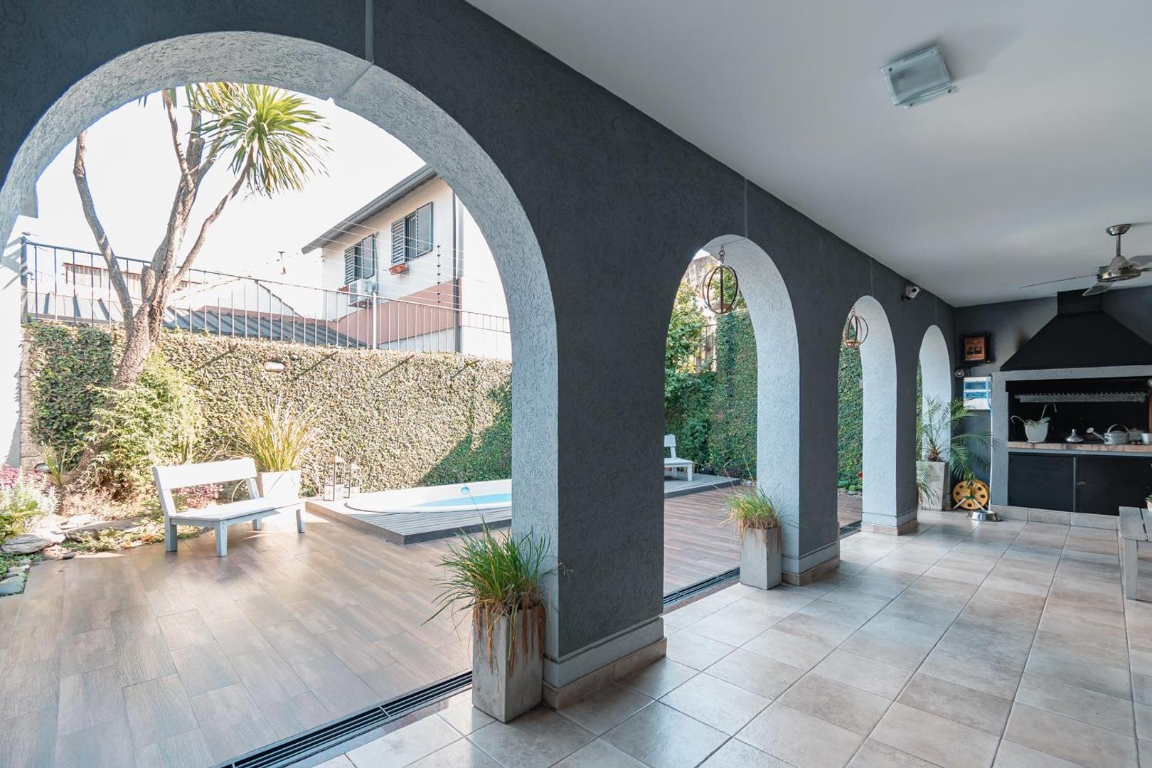 Brandsen  91 Ramos Mejia