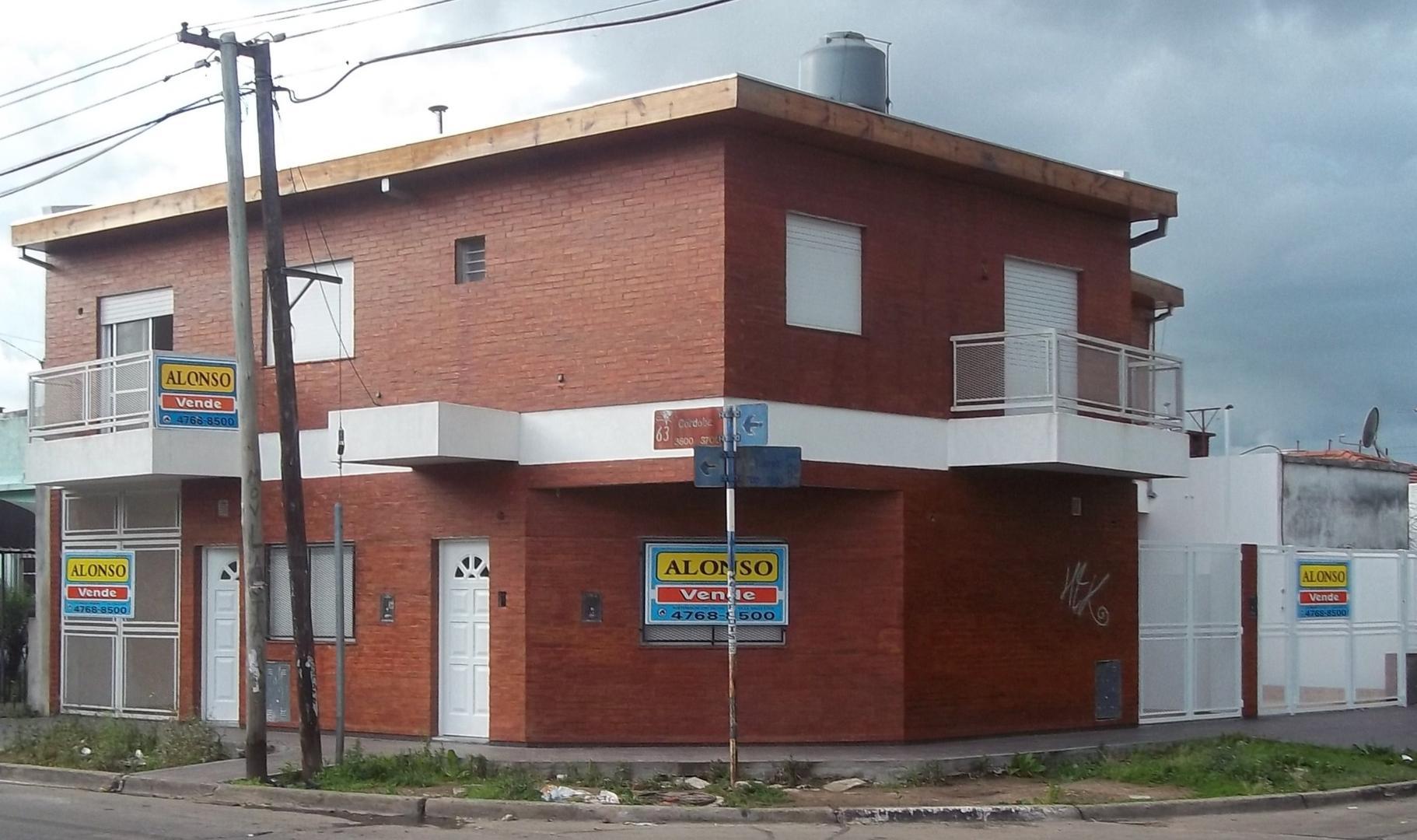 Duplex 3 Ambientes con Patio y Parrilla
