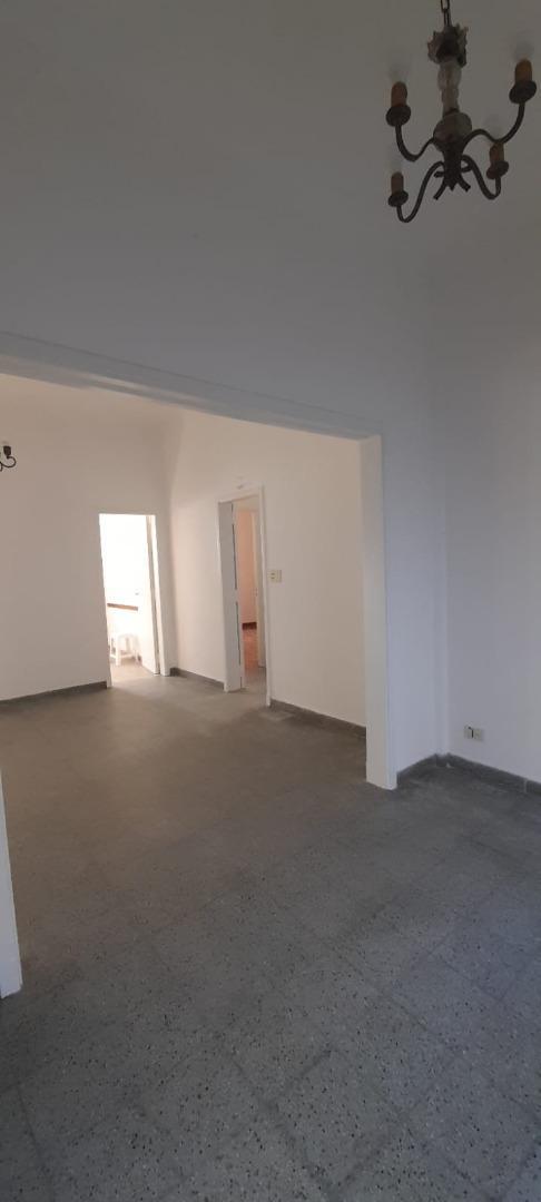 VILLA BALLESTER CENTRO PH 3 AMB -APTO PROFESIONAL