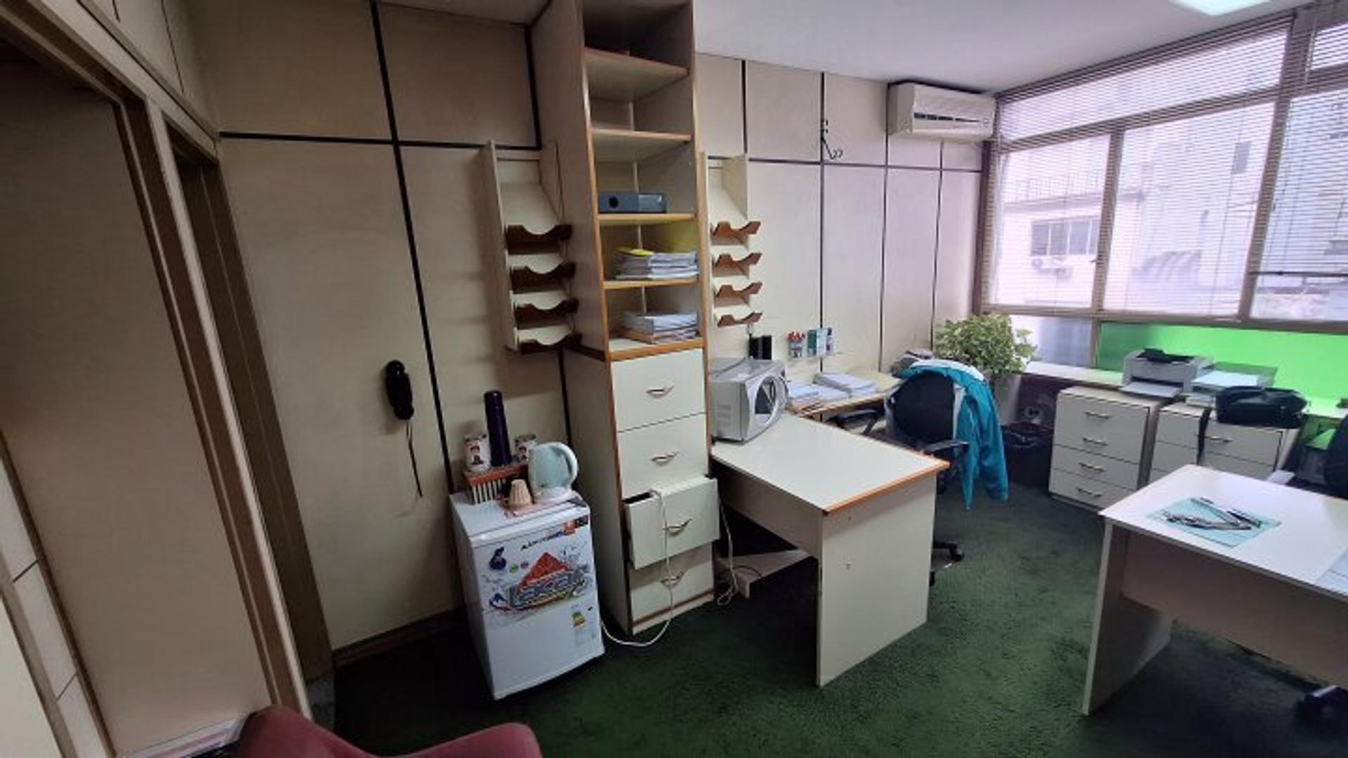 Oficina en Venta 46 años