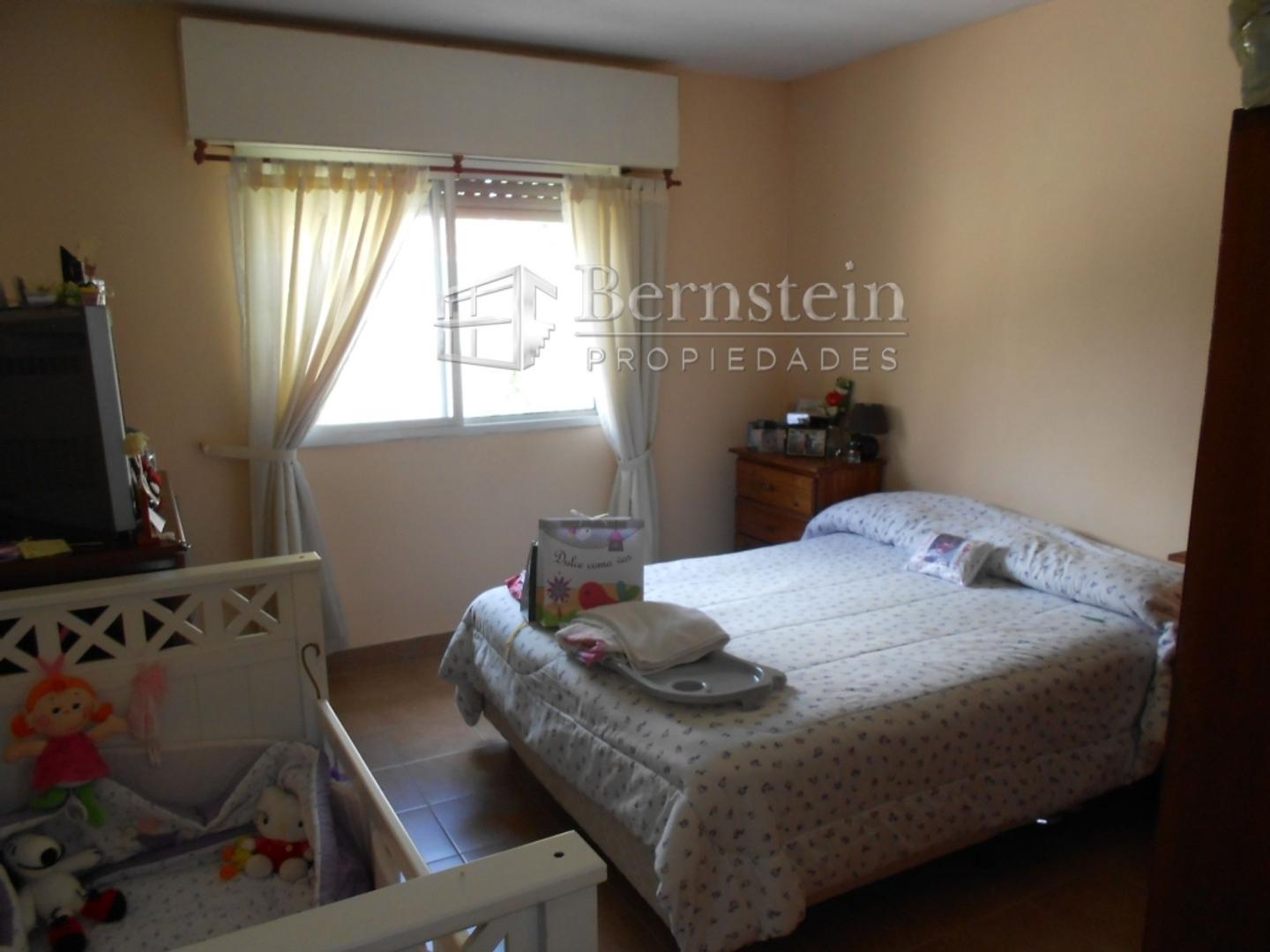 Casa en Venta en Villa Gobernador Udaondo, USD 99.000