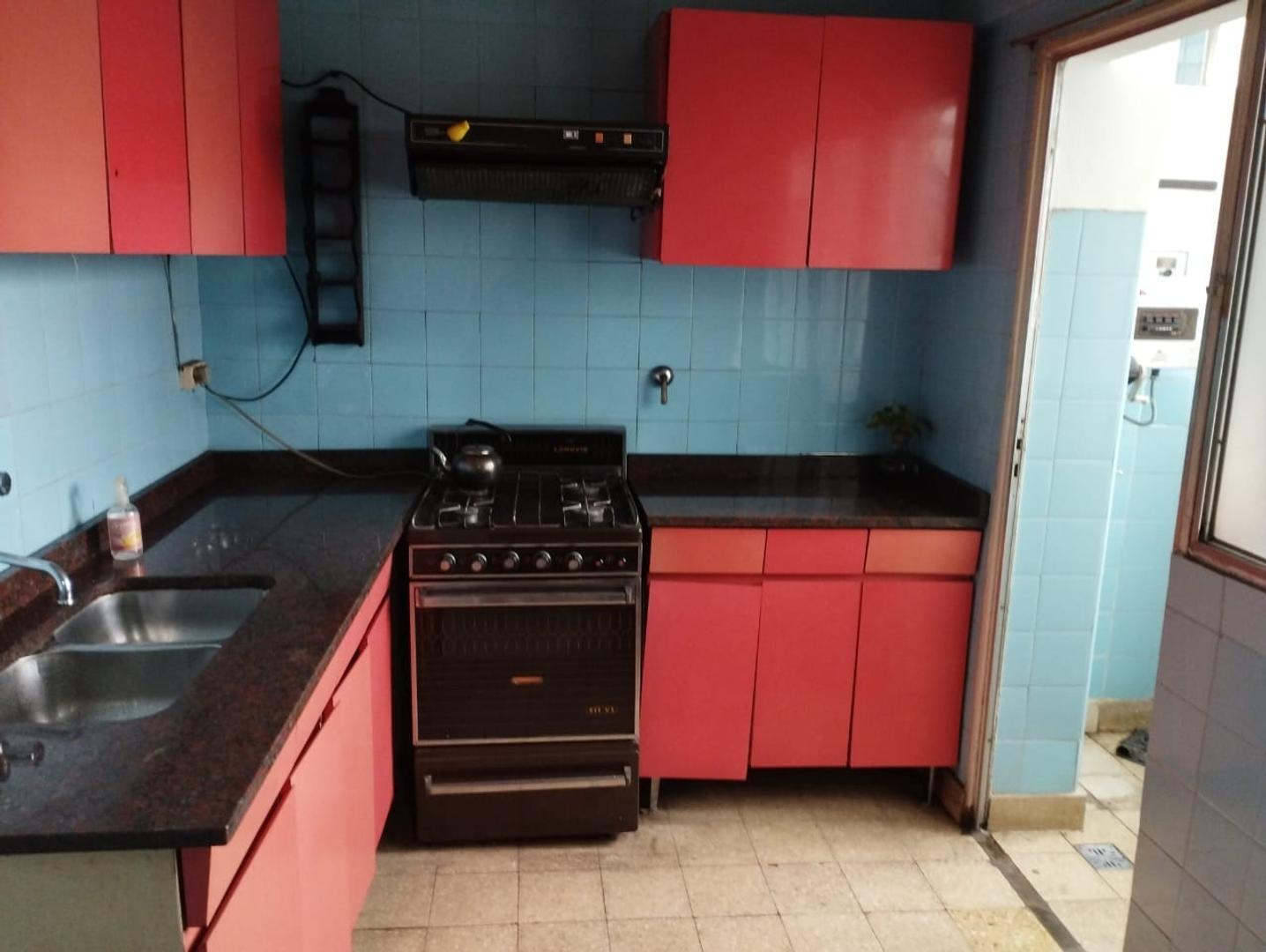 3 AMBIENTES AVELLANEDA CENTRO