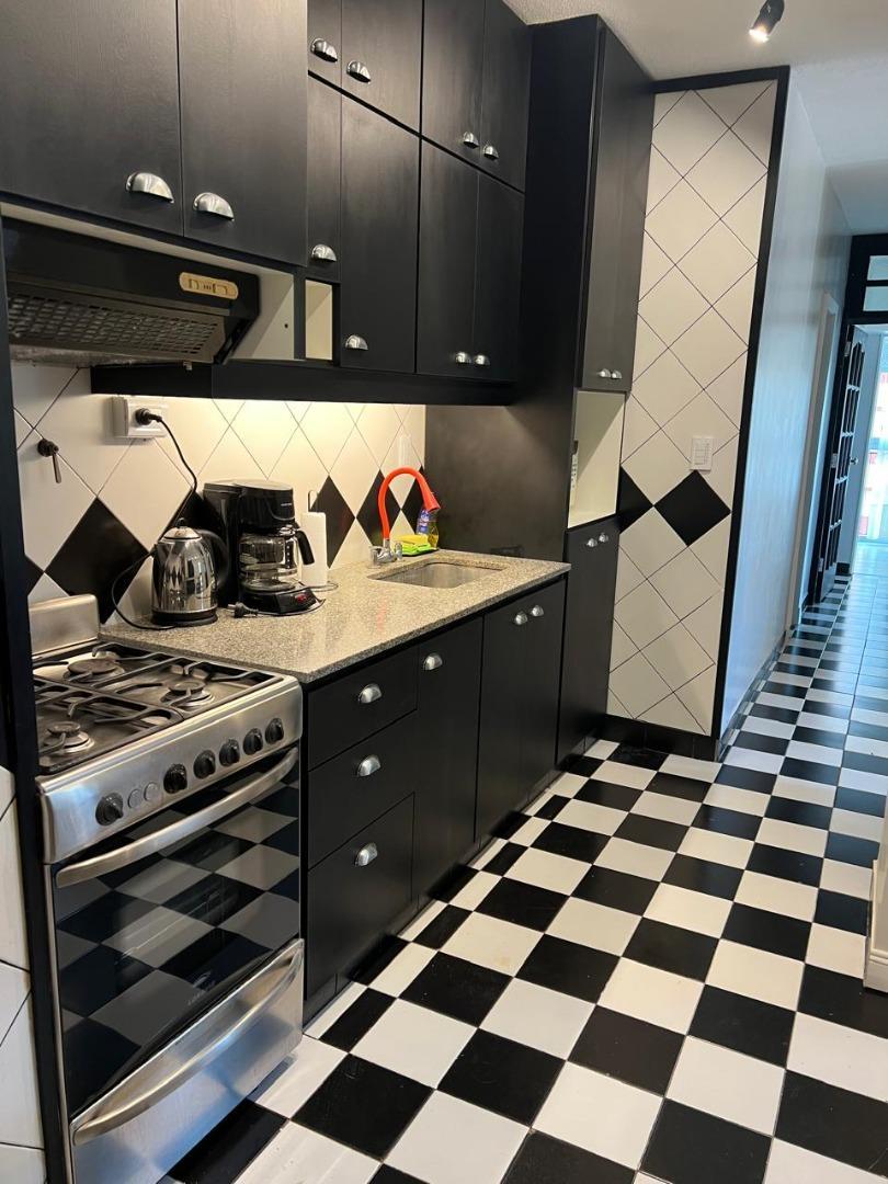 Córdoba 1700, Piso 4