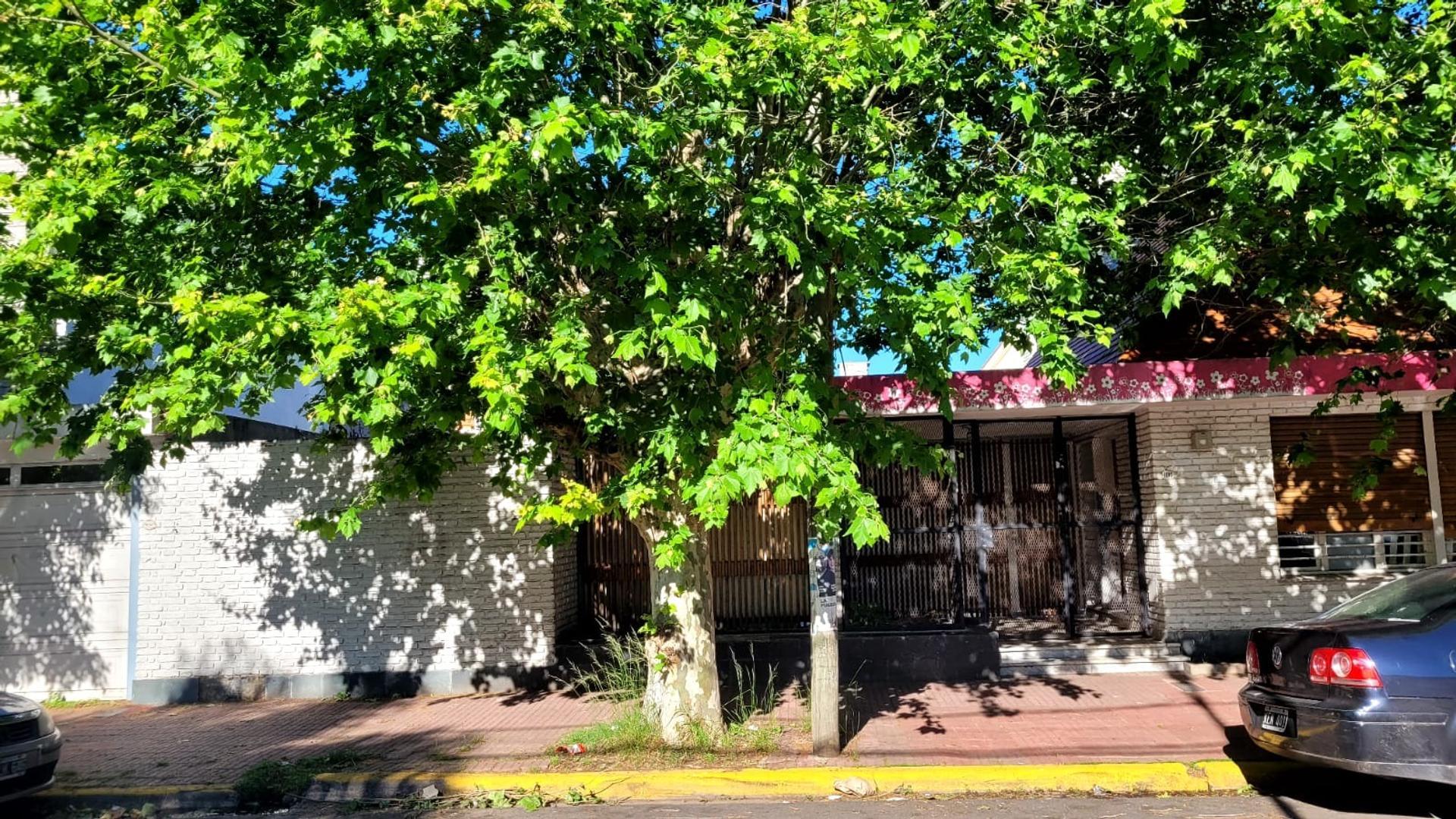 Casa en Alquiler en Ramos Mejia Sur, USD 5.000