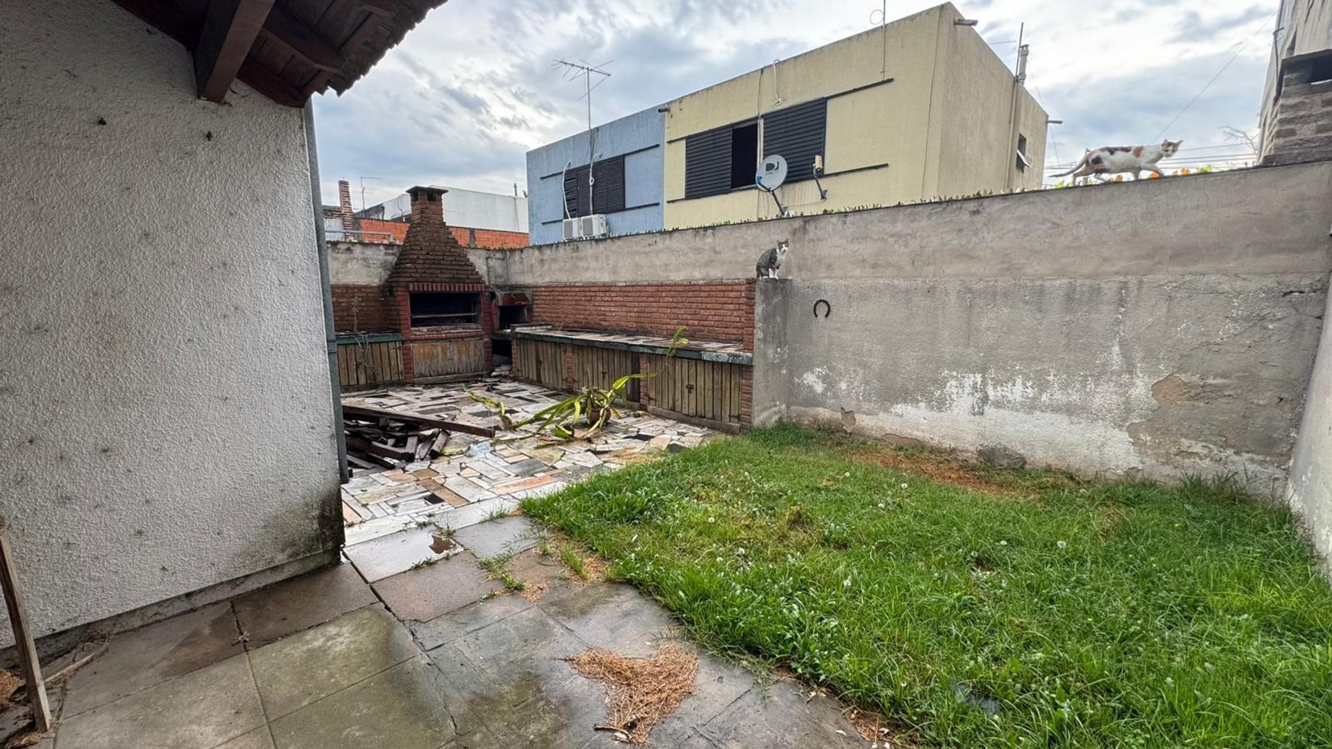 Excelente duplex en El Talar - IDEAL INVERSORES