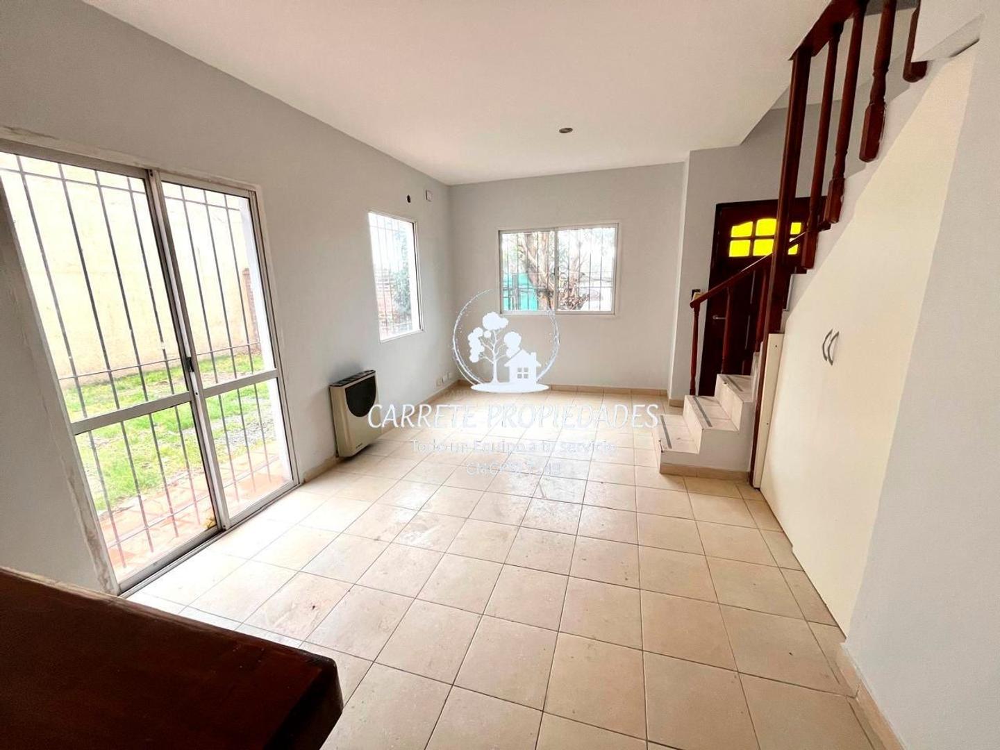 Casa 3 ambientes con 2 baños