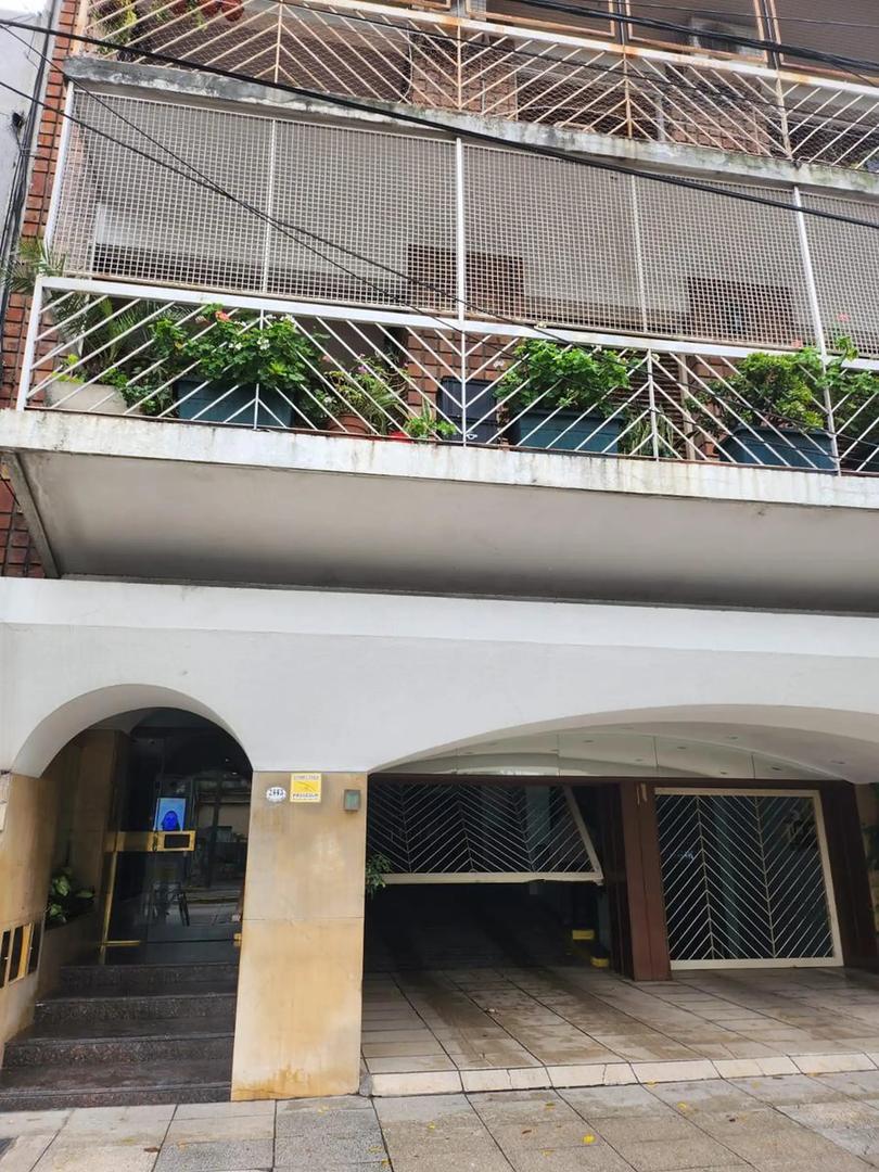 Almirante Brown Al 2400