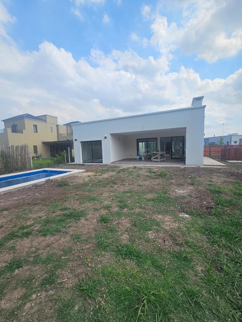 Barrio San Pablo - Pilar Derqui - Av. Alem 3300